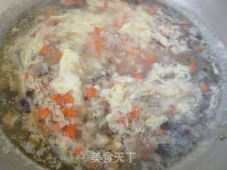 山药香菇鸡蛋蔬菜汤的做法步骤:7