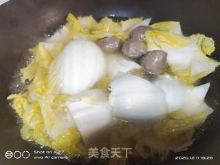 #牛肉丸子炖白菜的做法图解8