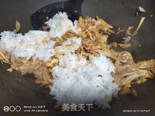 #鸡丝泡菜炒饭的做法图解5