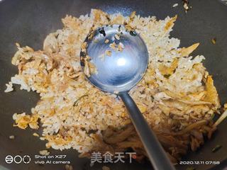 #鸡丝泡菜炒饭的做法图解6