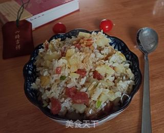土豆腊肠炒饭的做法步骤:7