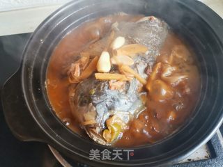 砂锅鱼头煲的做法步骤:6