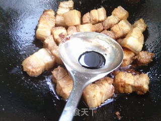 炖五花肉鸡蛋的做法步骤:5