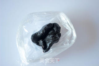 黑芝麻千层糕,24图超详细制作分享,比蛋糕还要好吃的发糕! 的做法步骤:2