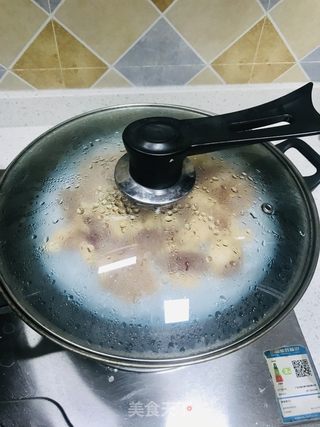 粉蒸肉盖粉丝的做法步骤：7