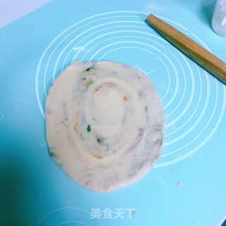 肉松葱油饼的做法步骤：15