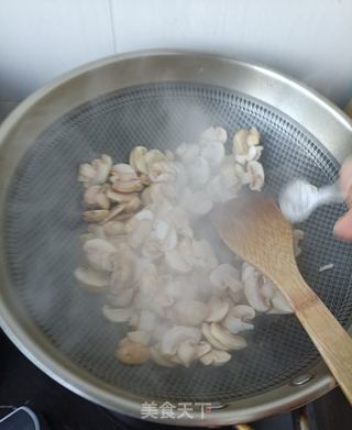 素炒口蘑的做法步骤:5
