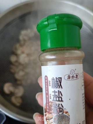 素炒口蘑的做法步骤:6