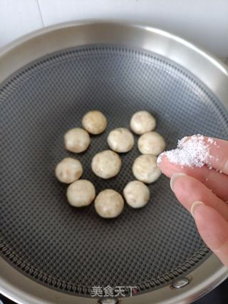 煎口蘑的做法步骤:5
