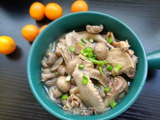 口蘑炖鸽子的做法步骤:18