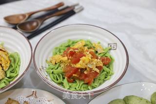 菠菜手擀面的做法步骤:7