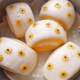 小雏菊南瓜馒头的做法步骤:16