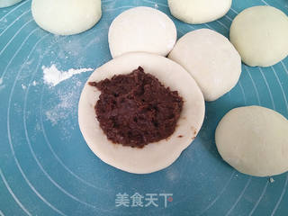 牛奶豆沙馅馒头的做法步骤:4