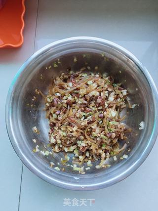 粉条白菜猪肉包子的做法步骤:7