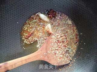 小茴香烧芋头的做法步骤:4