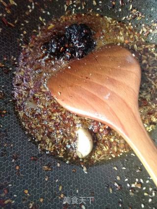 小茴香烧芋头的做法步骤:5