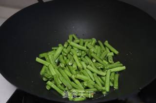 豆角炒茄子的做法步骤:4