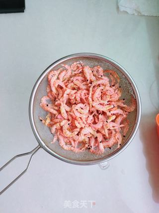 小虾米炒辣椒的做法步骤:2