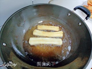 油条的做法步骤:11