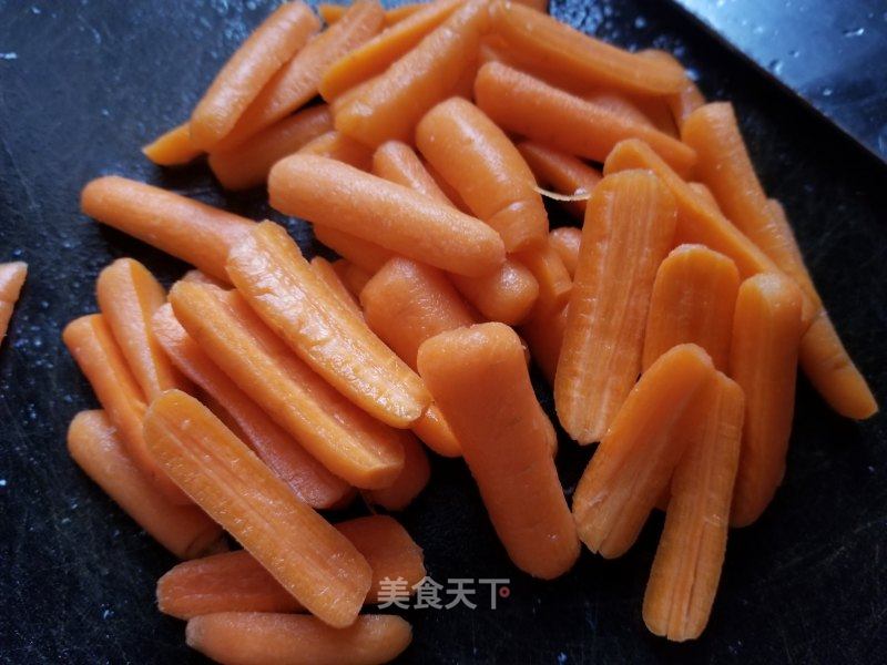 海鲜白菜豆腐煲的做法步骤：2