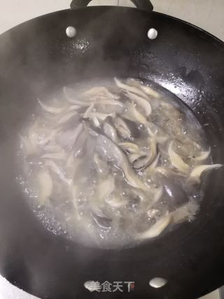 清炖平菇的做法步骤:9