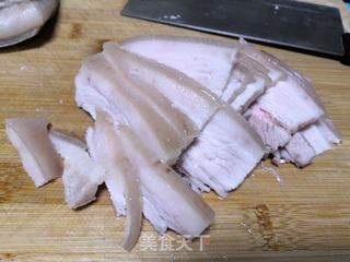 回锅肉的做法步骤:4