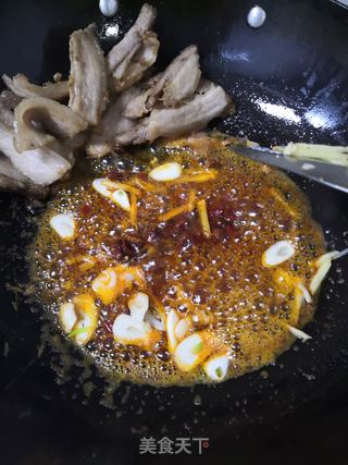 回锅肉的做法步骤:9