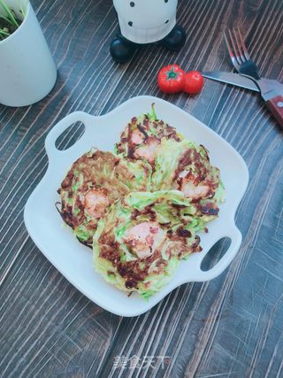 黄油虾仁煎菜饼的做法步骤：10