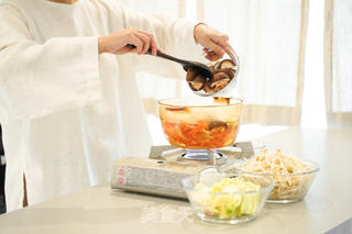 节气食养|冬至 什锦蔬菜高汤的做法步骤:2