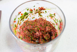 牛肉大馄饨的做法步骤:2