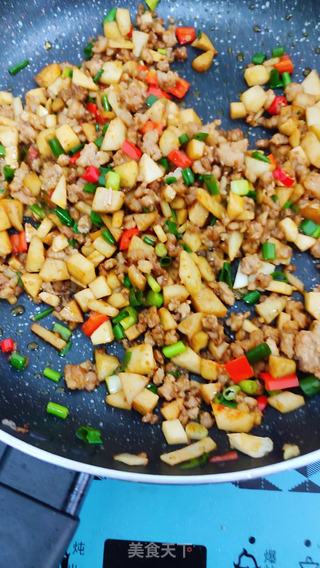好吃到哭的电饭煲香芋焖饭,懒人必备的做法步骤:10