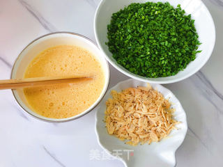 韭菜鸡蛋饺子的做法步骤:2