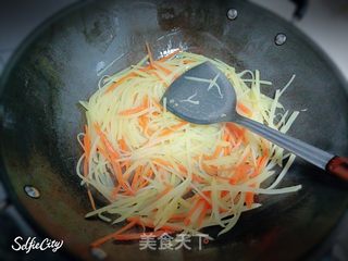 酸辣土豆丝的做法步骤:7