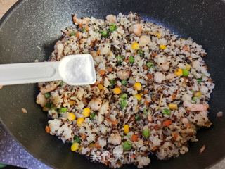 减脂鲜虾藜麦饭的做法步骤:11