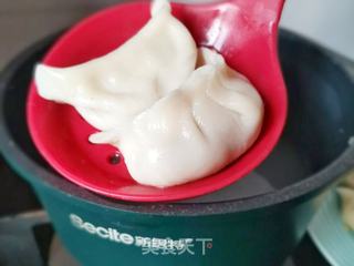 酸菜猪肉馅水饺的做法步骤:7