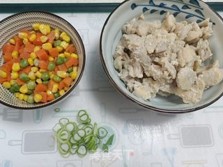 圣诞煲仔饭的做法步骤:2