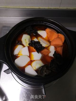芋头时蔬炖鸡腿的做法步骤:10