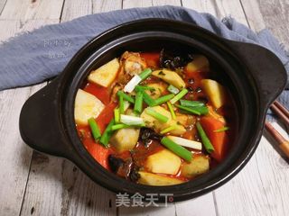 芋头时蔬炖鸡腿的做法步骤:11