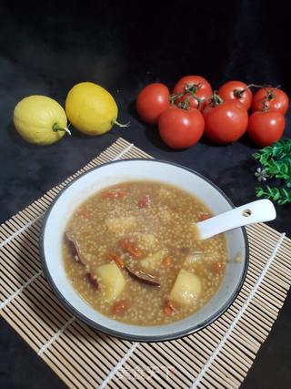 黑糖苹果红枣杞子小米粥的做法步骤:10