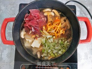 美味羊肉炖豆腐的做法步骤：4