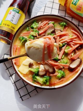 时蔬午餐肉蒸豆腐鸡蛋羹的做法步骤:12