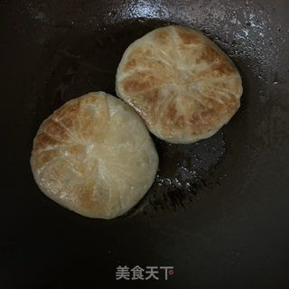 香芹肉馅煎饼的做法步骤：11