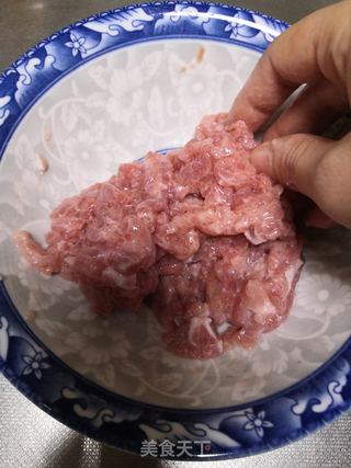 韭黄肉丝的做法步骤:4