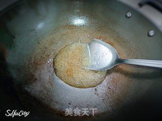 拔丝地瓜的做法步骤:8