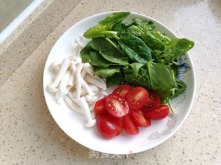 蛤蜊菠菜面的做法步骤:4