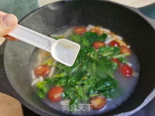 蛤蜊菠菜面的做法步骤:10