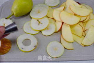 红酒煮梨的做法步骤:2
