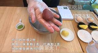 圣诞双色泡芙塔,高颜值外表,超甜蜜的奶油,酥脆的泡芙。的做法步骤:4