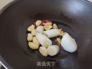 翅根炖土豆的做法步骤:4