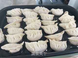 煎饺的做法步骤：4